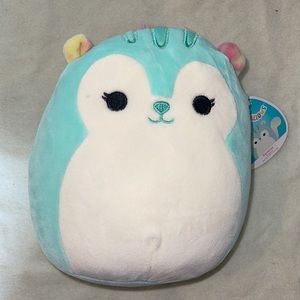 NWT Serene the squirrel squishmallow